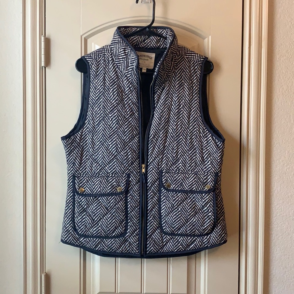 Quilted Chevron Patterned Vest - image 1